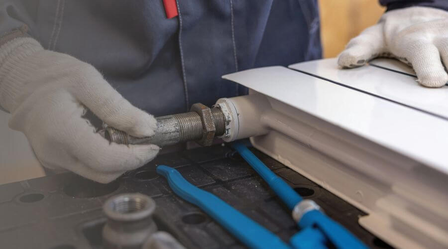 Professional water heater repair services in Kansas, IL